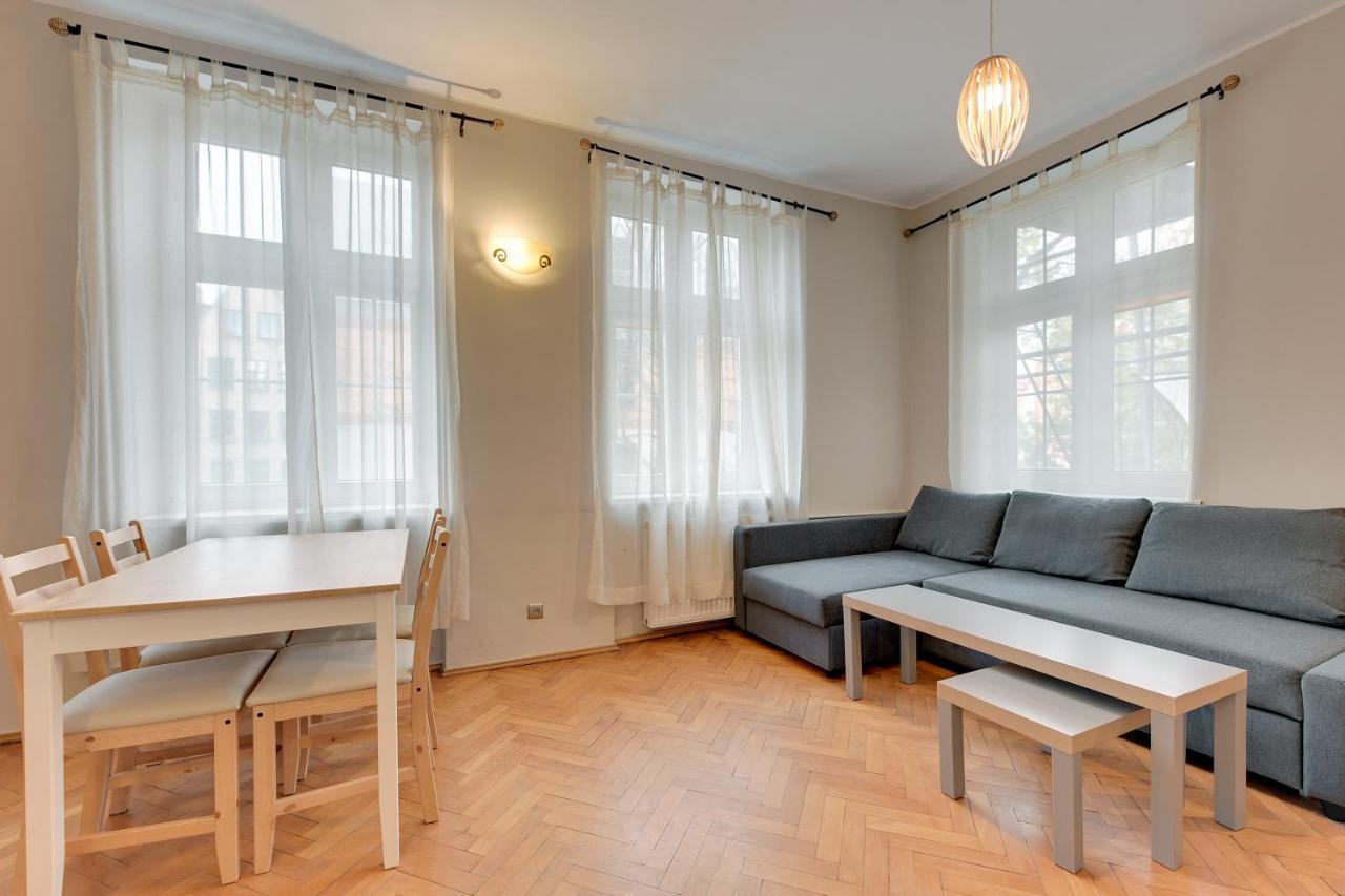 Apartament Old Town *